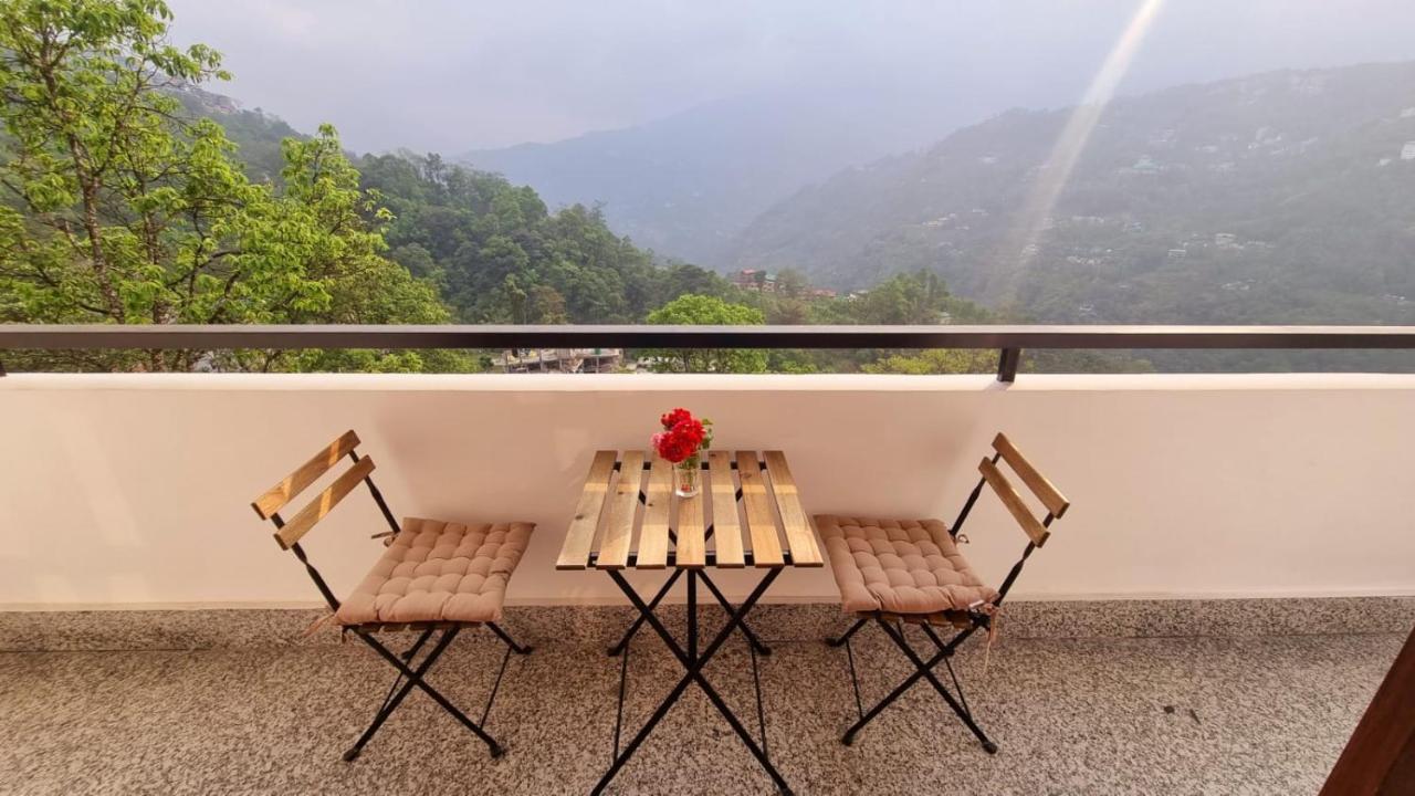 The Garuda Hotel And Spa Gangtok Buitenkant foto
